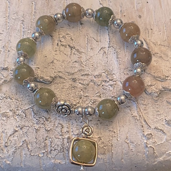 Cracked Stone Bracelet - Picture 3 of 3